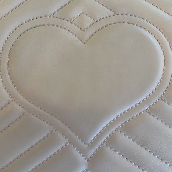 Gucci clutch- Barbie pink! - Picture 3 of 6